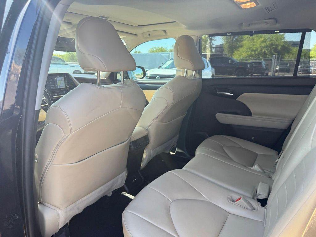 used 2021 Toyota Highlander Hybrid car, priced at $33,350