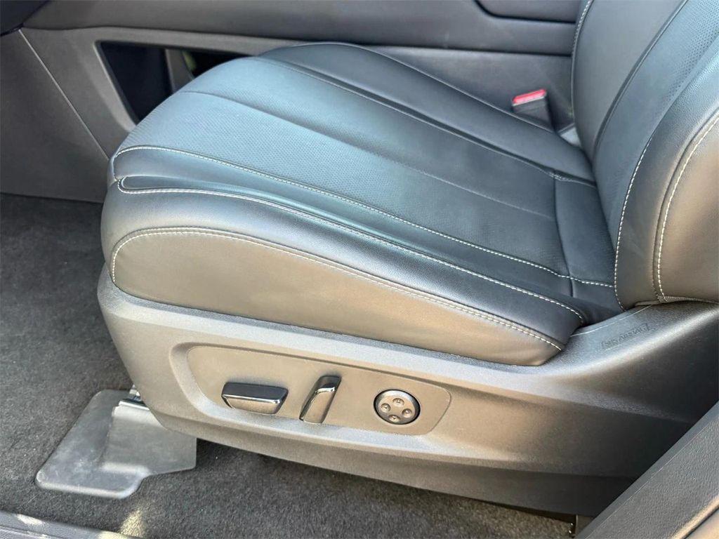 used 2026 INFINITI QX60 car, priced at $42,990