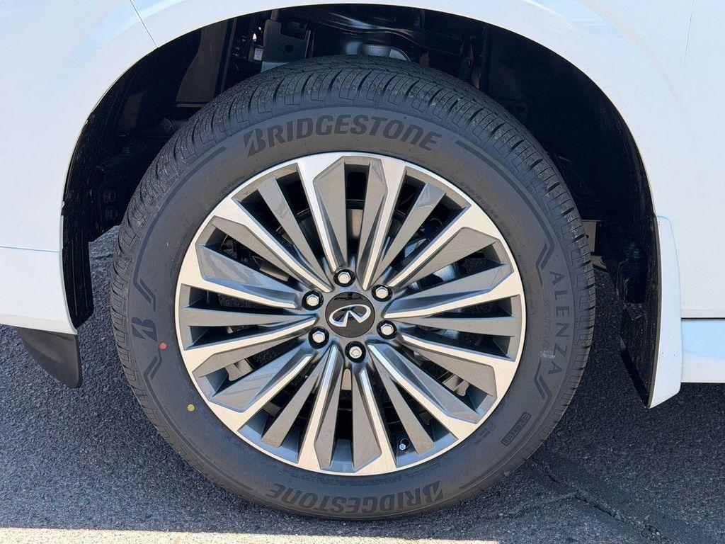 new 2026 INFINITI QX80 car, priced at $91,591