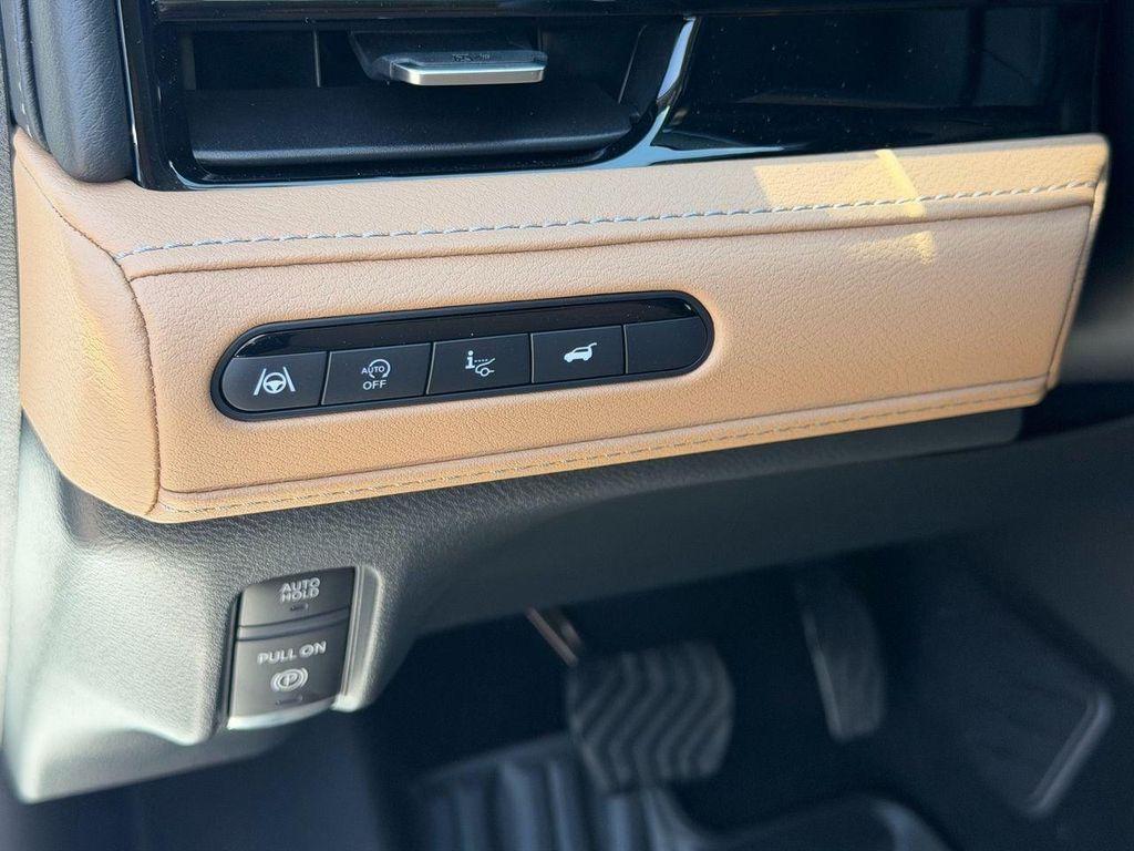 new 2026 INFINITI QX80 car, priced at $91,591