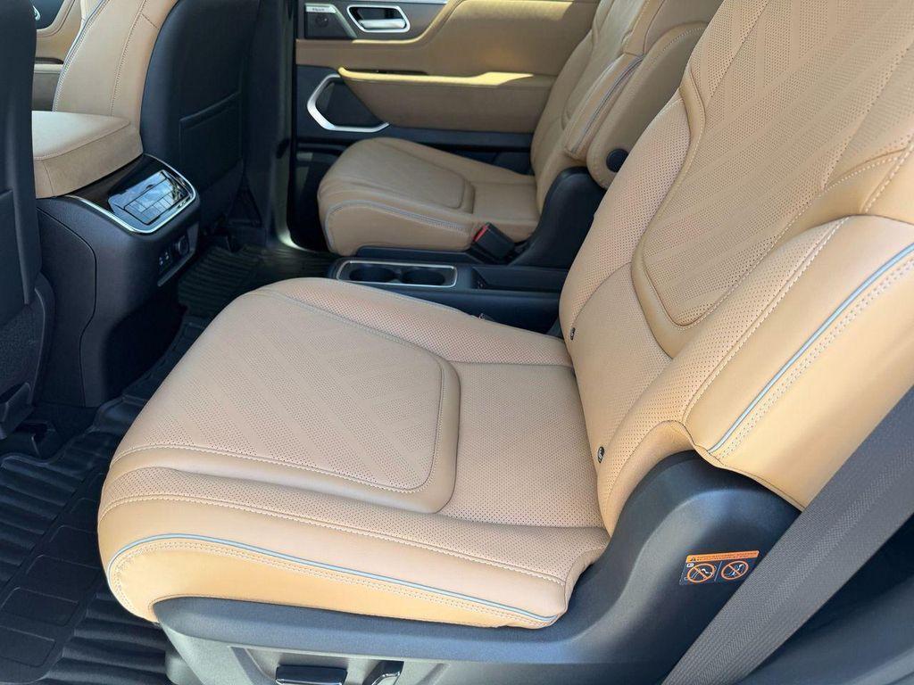 new 2026 INFINITI QX80 car, priced at $91,591