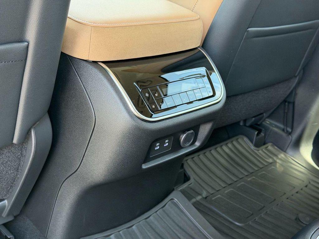 new 2026 INFINITI QX80 car, priced at $90,727