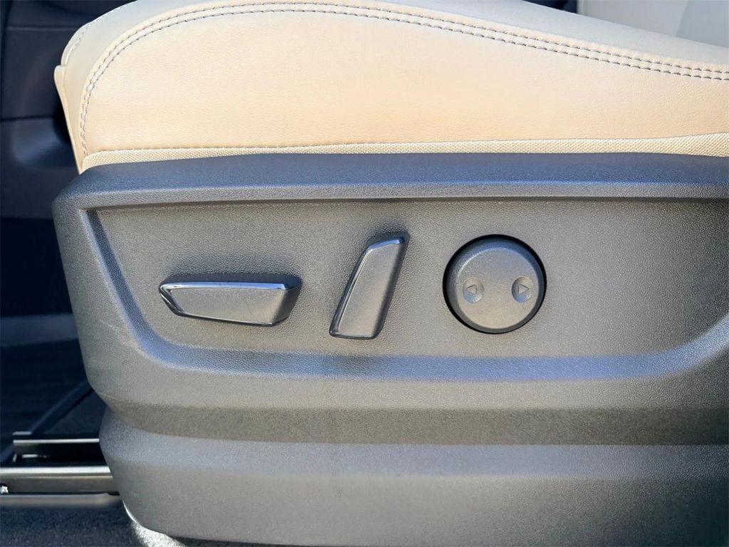 new 2026 INFINITI QX80 car, priced at $86,443