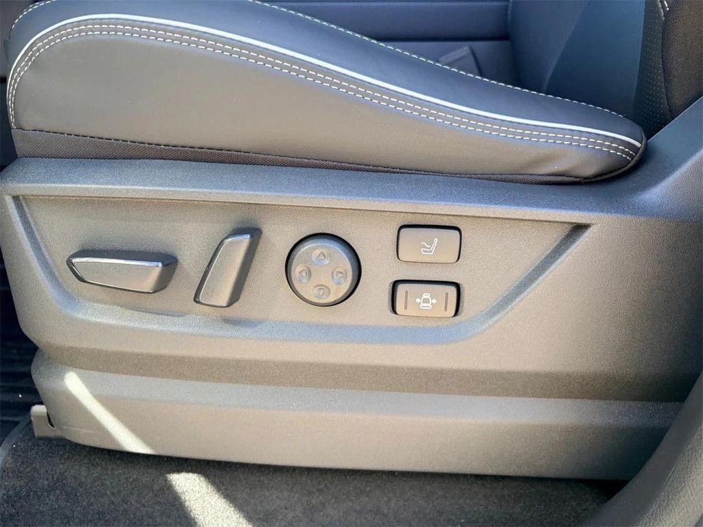 new 2026 INFINITI QX80 car, priced at $112,040