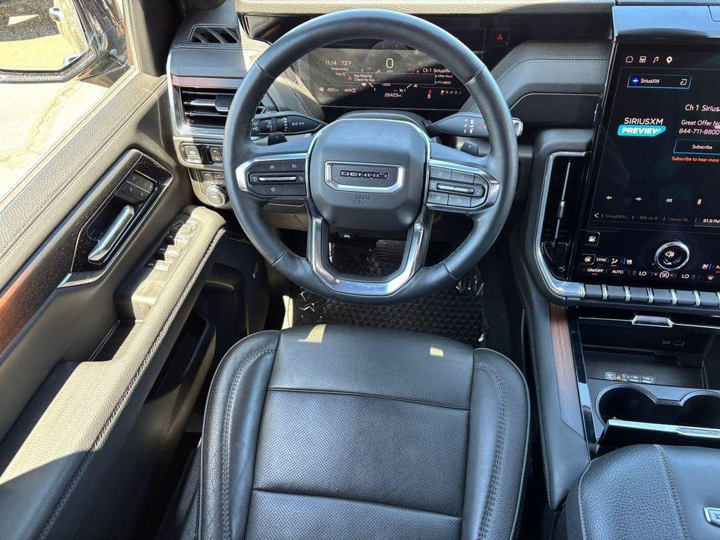 used 2025 GMC Yukon XL car, priced at $67,884