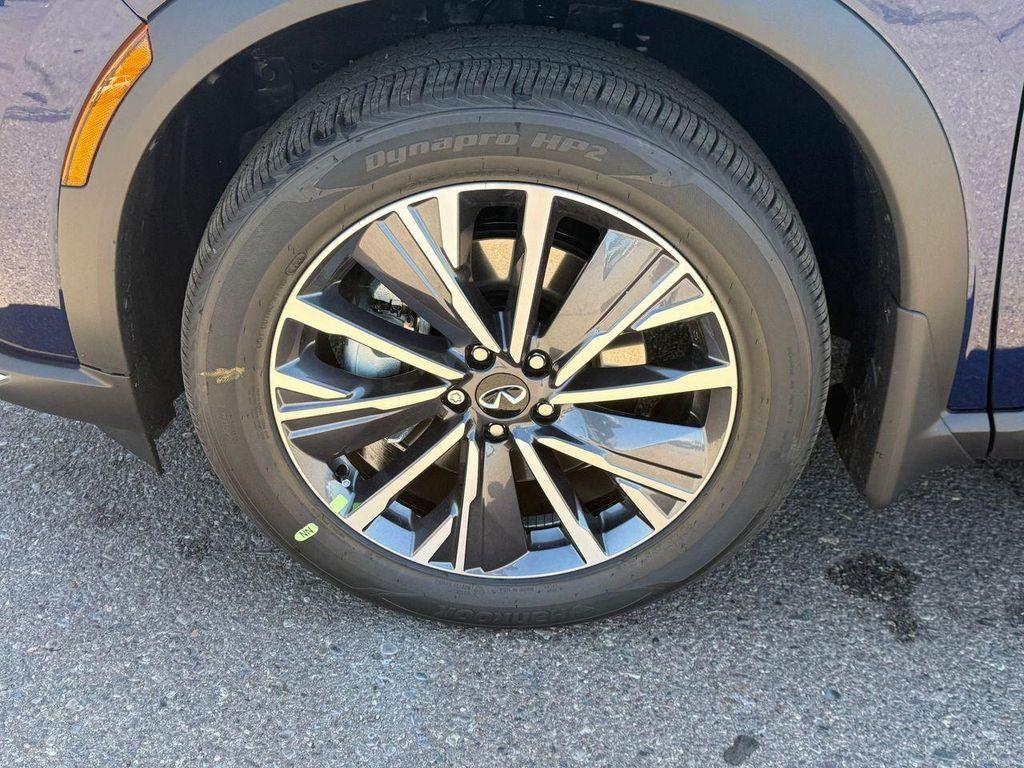 new 2026 INFINITI QX60 car, priced at $58,477