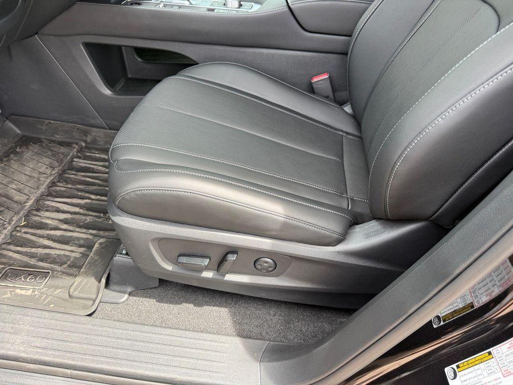 new 2026 INFINITI QX60 car, priced at $58,004