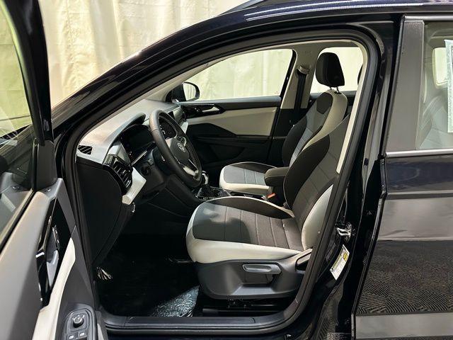 new 2026 Volkswagen Taos car, priced at $27,546