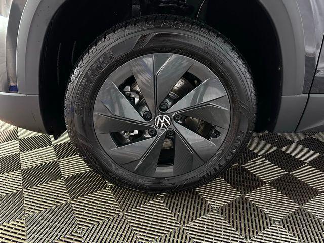 new 2026 Volkswagen Taos car, priced at $27,546