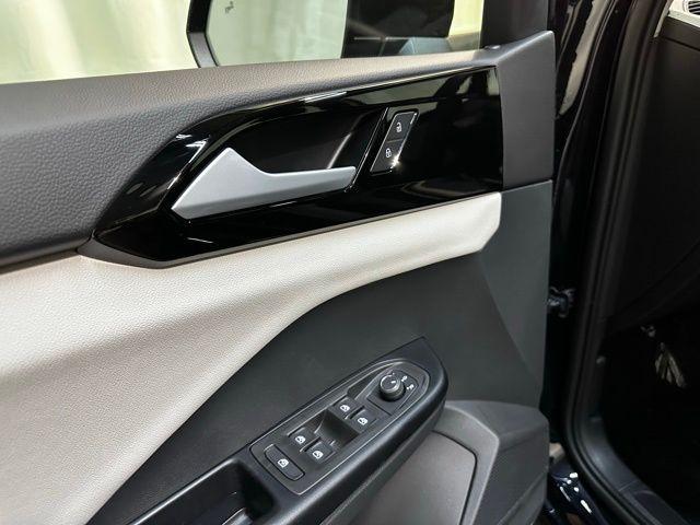 new 2026 Volkswagen Taos car, priced at $27,546