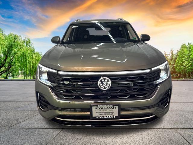 new 2026 Volkswagen Atlas car, priced at $52,687
