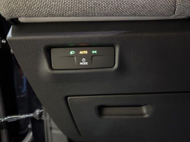 new 2026 Volkswagen Tiguan car, priced at $30,537