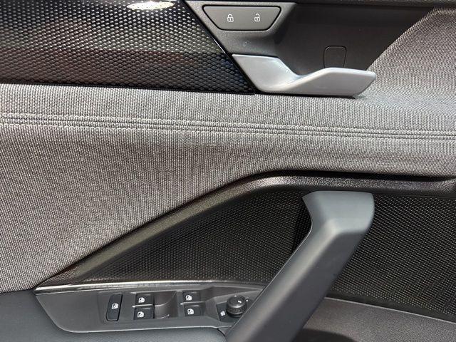 new 2026 Volkswagen Tiguan car, priced at $30,537