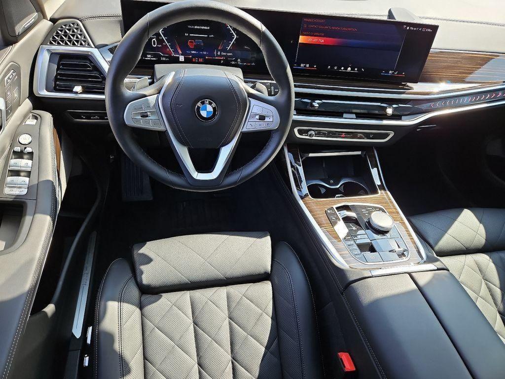 used 2025 BMW X7 car, priced at $73,500