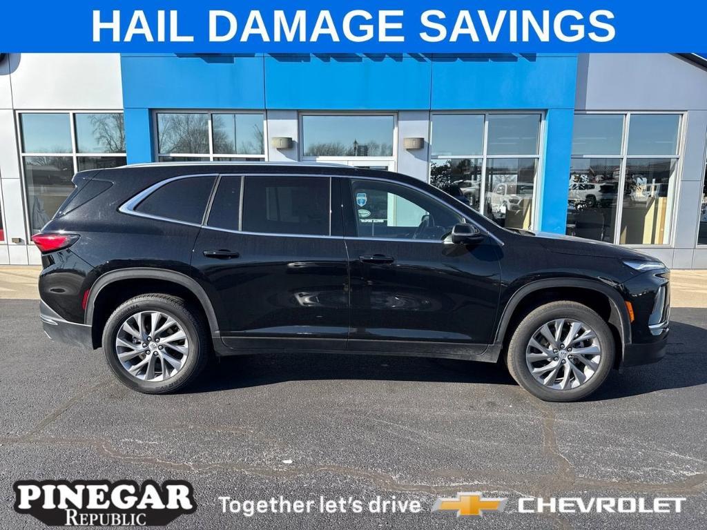 used 2025 Buick Enclave car, priced at $24,798