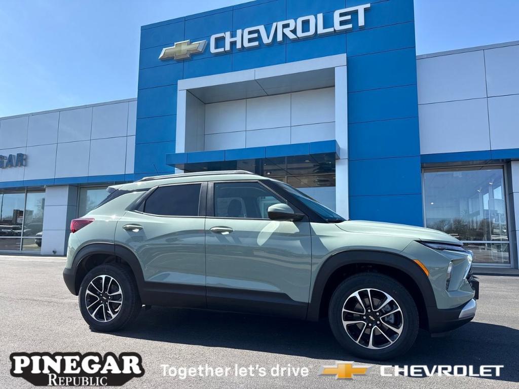 new 2026 Chevrolet TrailBlazer car, priced at $28,525