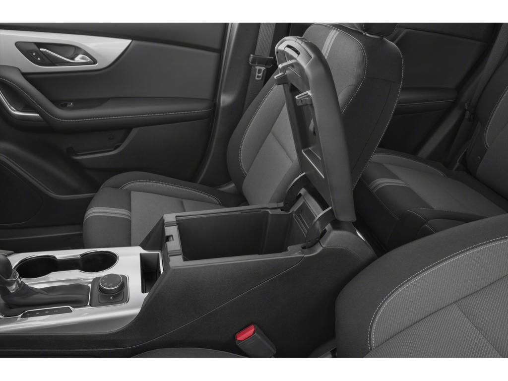 used 2024 Chevrolet Blazer car, priced at $27,544