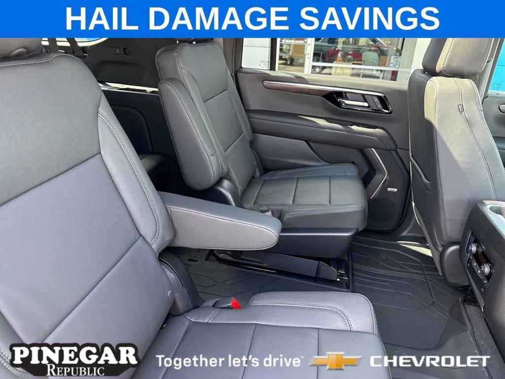 new 2026 Chevrolet Suburban car, priced at $72,078