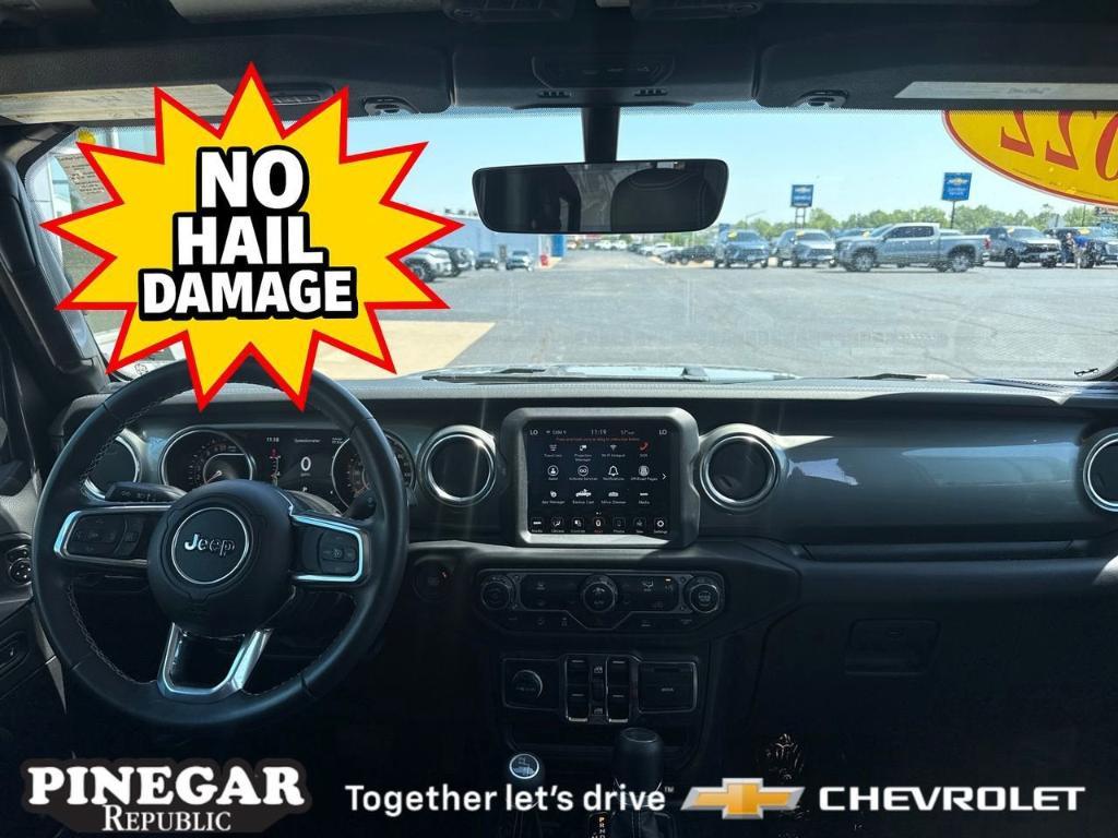 used 2022 Jeep Gladiator car, priced at $35,952