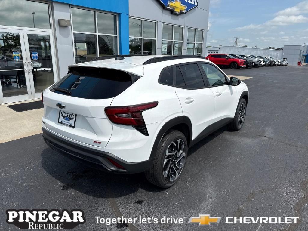 used 2025 Chevrolet Trax car, priced at $24,944