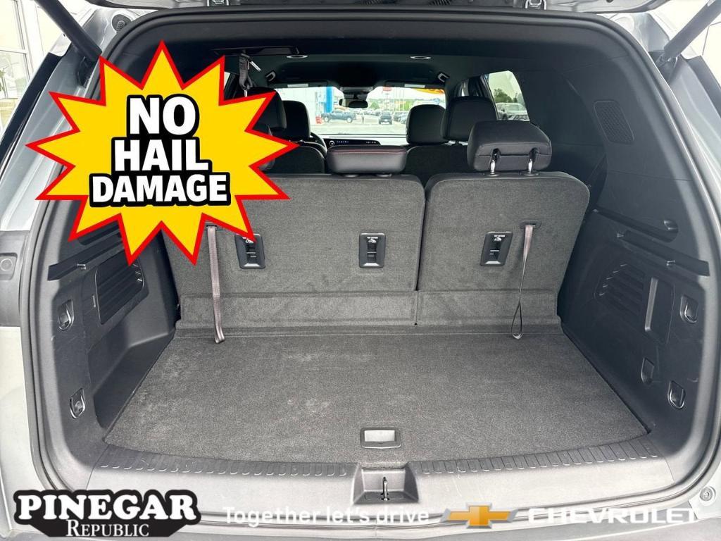 used 2024 Chevrolet Traverse car, priced at $44,204