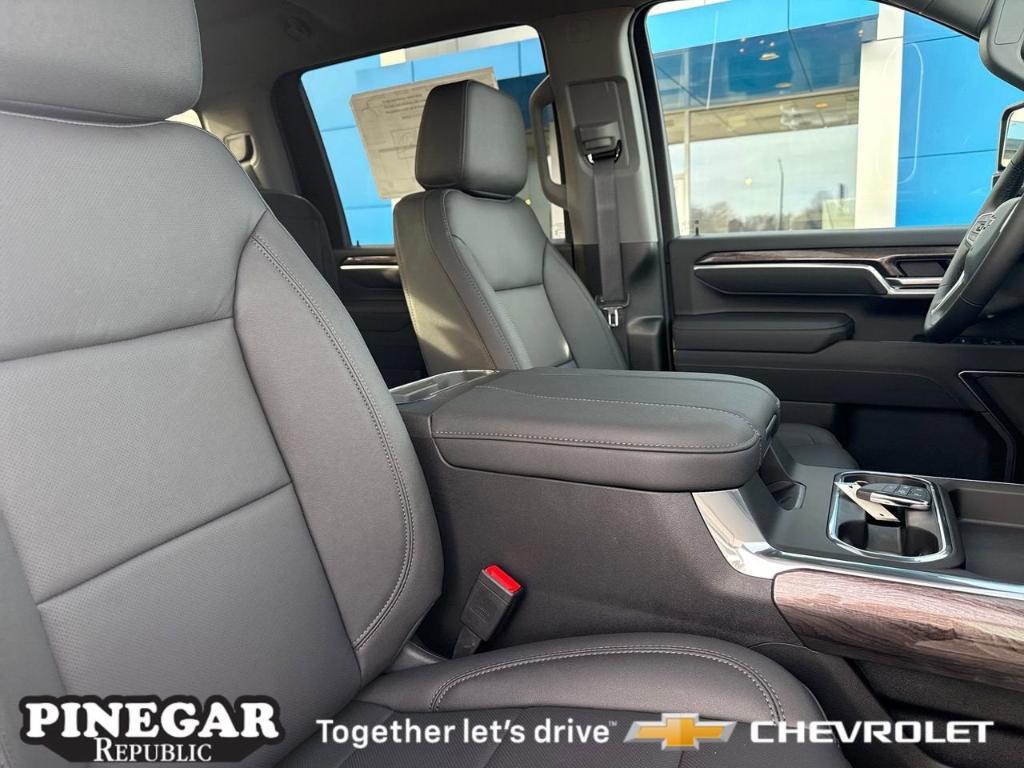 new 2026 Chevrolet Silverado 2500 car, priced at $69,835