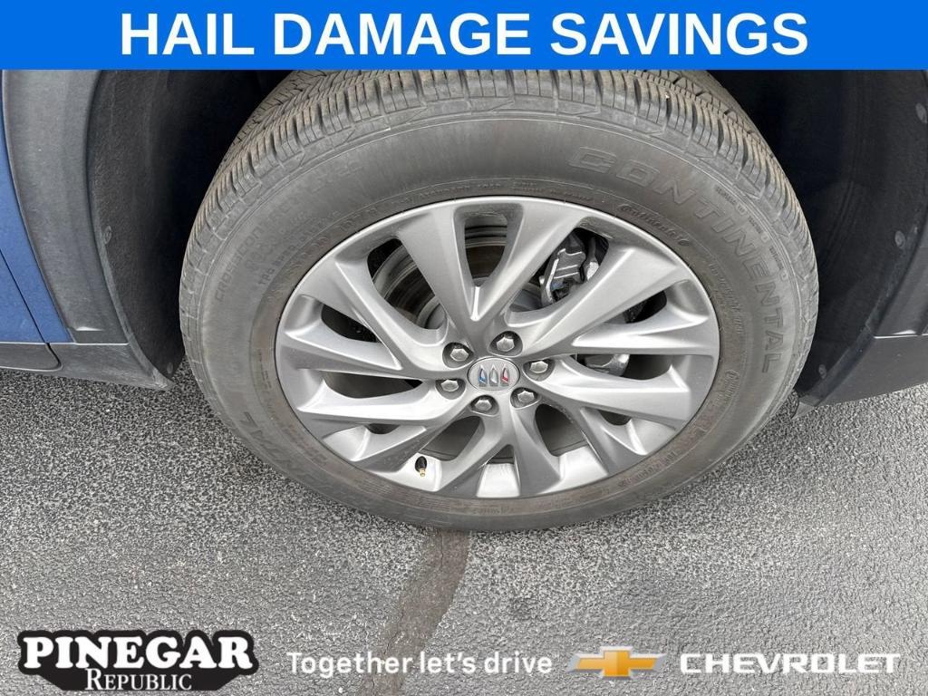 used 2025 Buick Enclave car, priced at $27,398