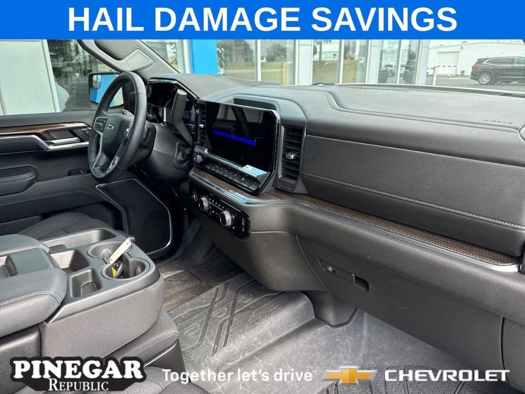 used 2024 Chevrolet Silverado 1500 car, priced at $29,698