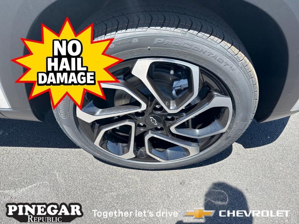 new 2026 Chevrolet Trax car, priced at $27,950