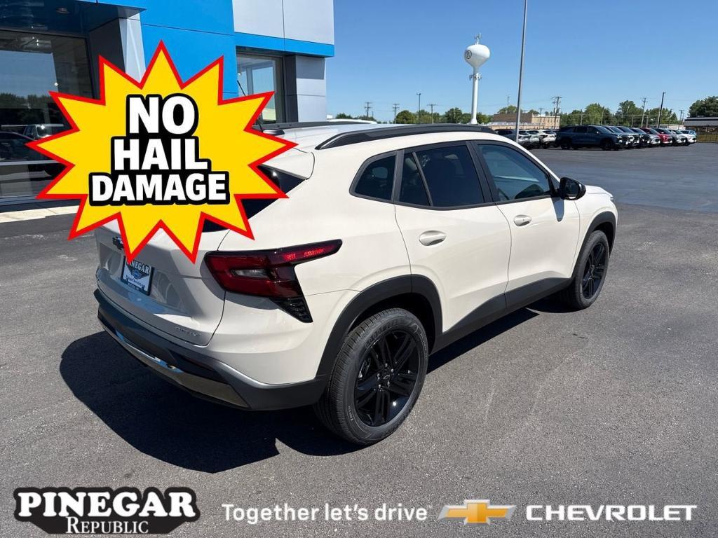 new 2026 Chevrolet Trax car, priced at $27,950