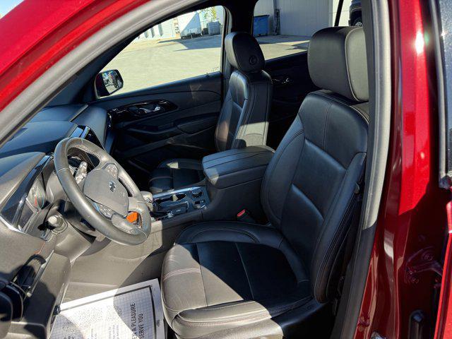 used 2023 Chevrolet Traverse car, priced at $32,800