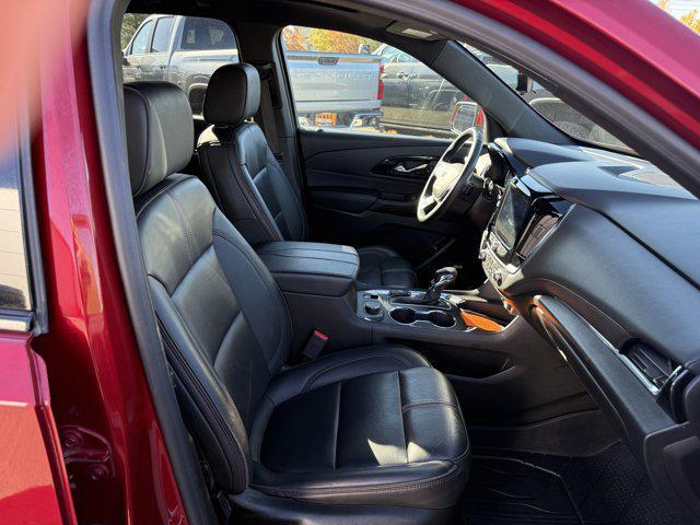 used 2023 Chevrolet Traverse car, priced at $32,800