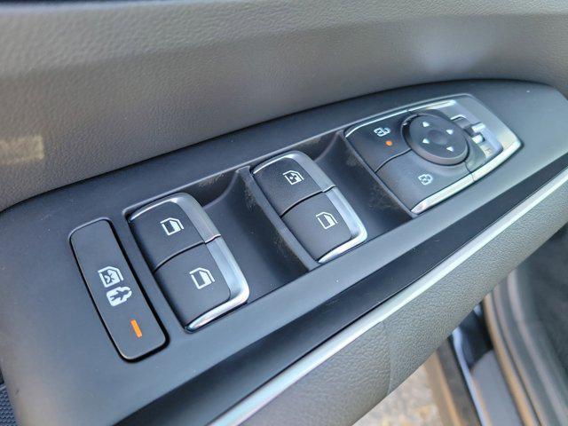 new 2026 Kia Sorento car, priced at $30,475