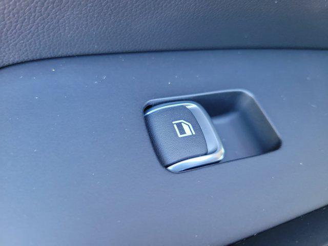 new 2026 Kia Sorento car, priced at $30,475