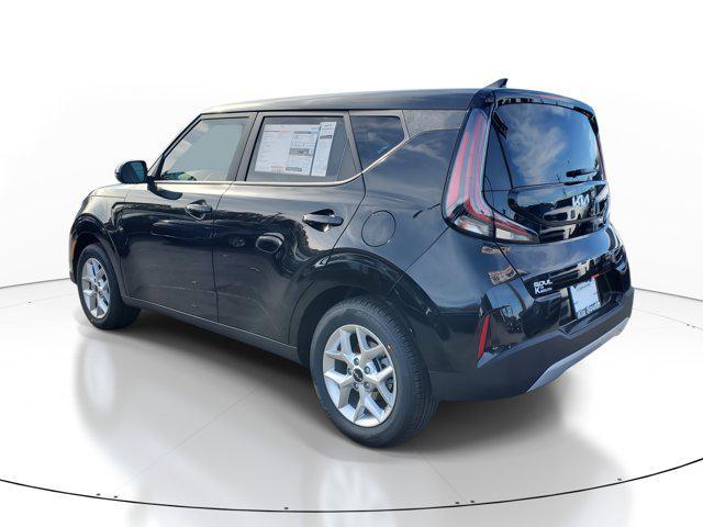 new 2025 Kia Soul car, priced at $19,575