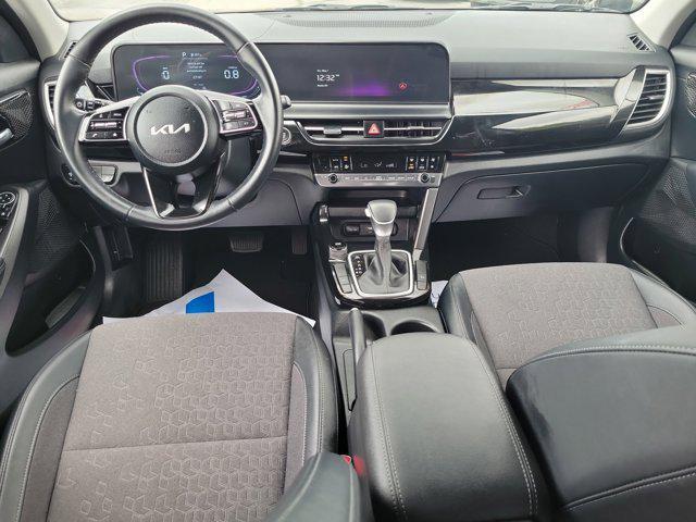 used 2025 Kia Seltos car, priced at $21,439