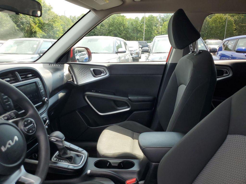 used 2024 Kia Soul car, priced at $17,915