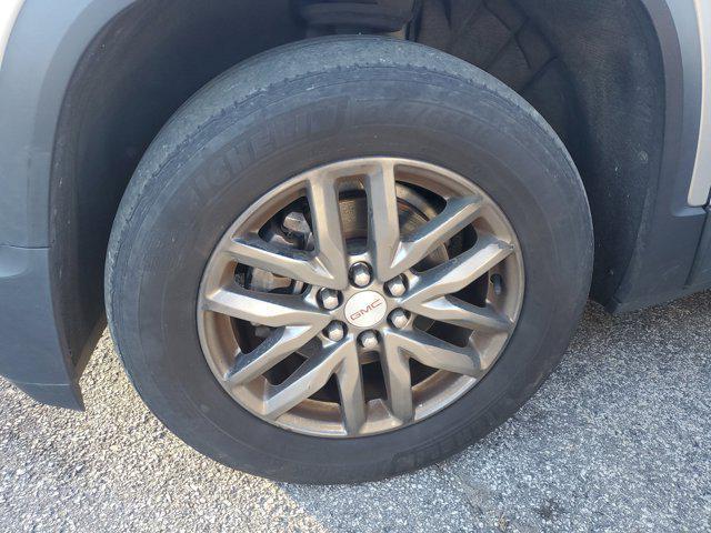 used 2017 GMC Acadia car, priced at $9,255