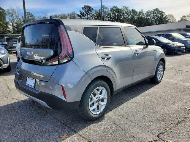 new 2025 Kia Soul car, priced at $19,230