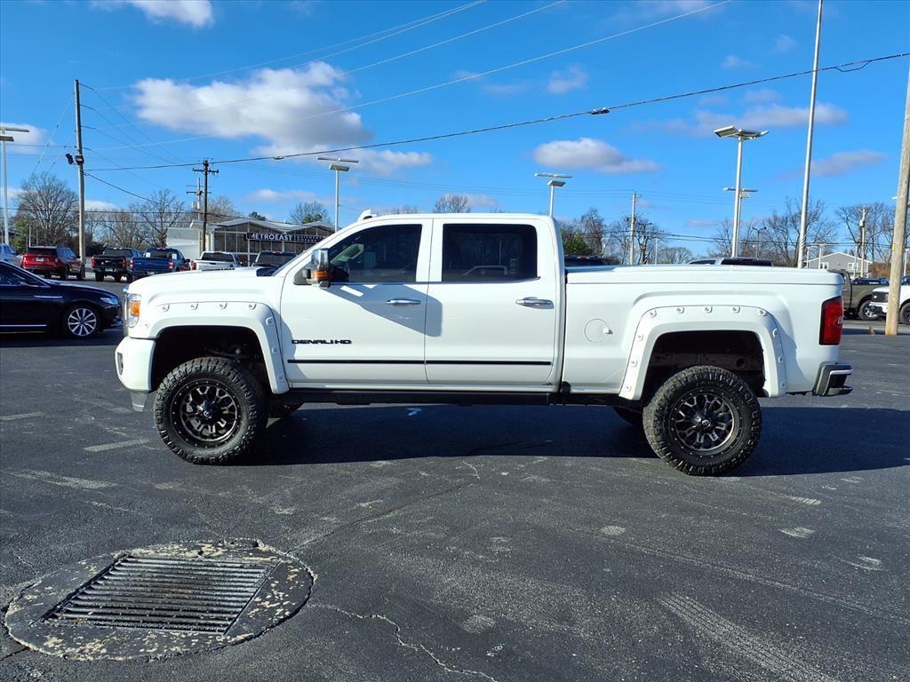 used 2016 GMC Sierra 2500 car, priced at $39,056