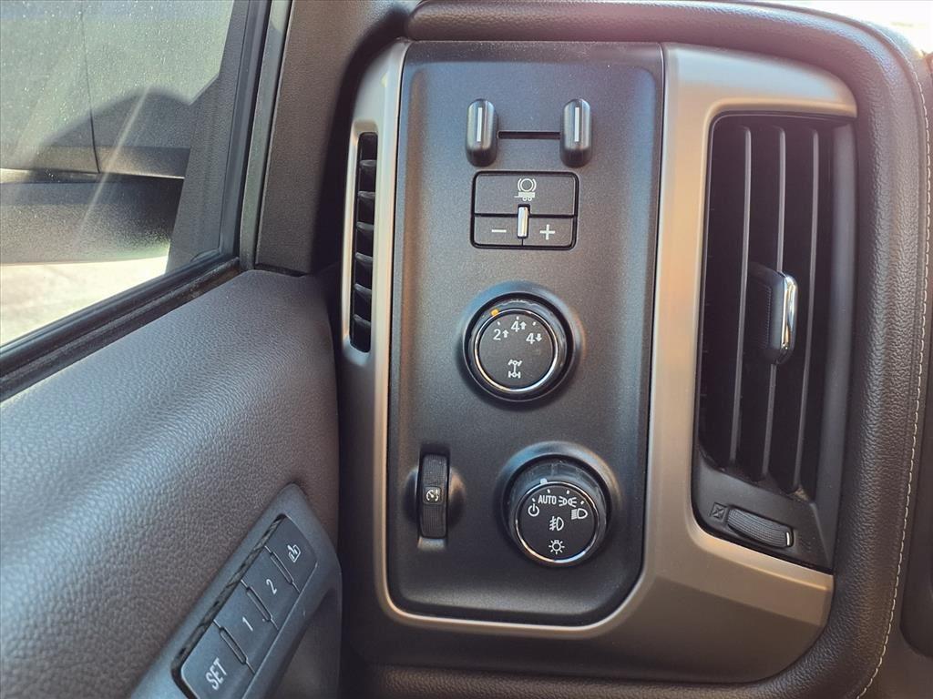 used 2016 GMC Sierra 2500 car, priced at $39,056