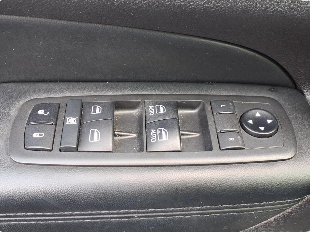 used 2021 Jeep Grand Cherokee car, priced at $21,400