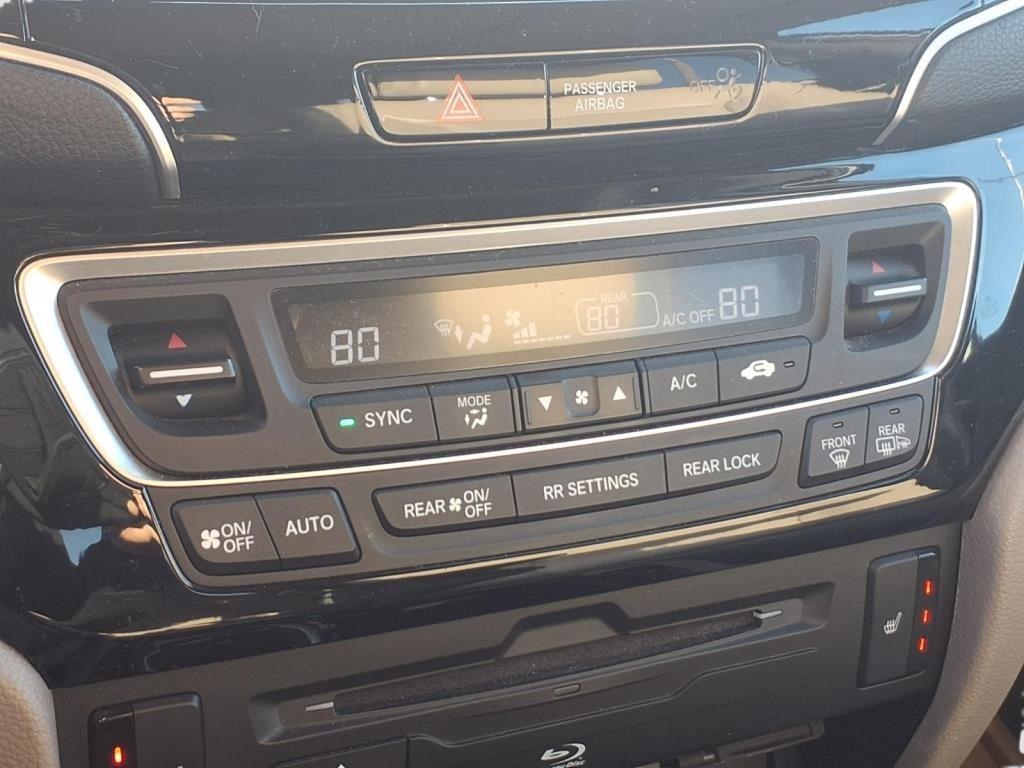 used 2020 Honda Pilot car, priced at $21,544