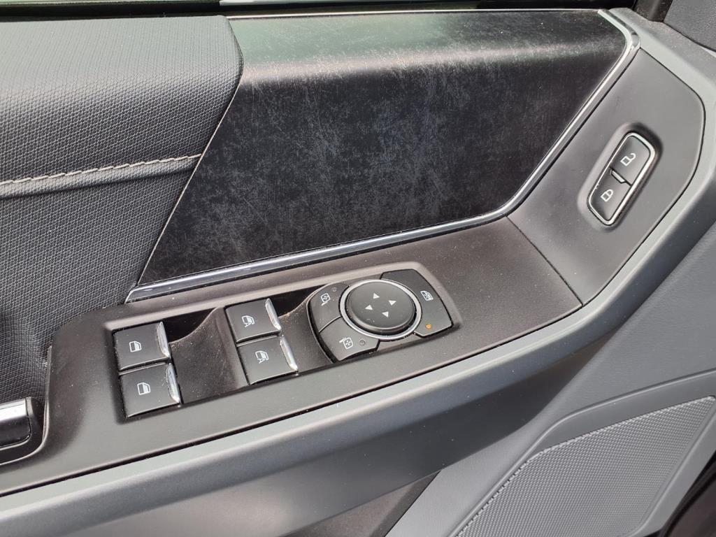 used 2021 Ford F-150 car, priced at $31,321