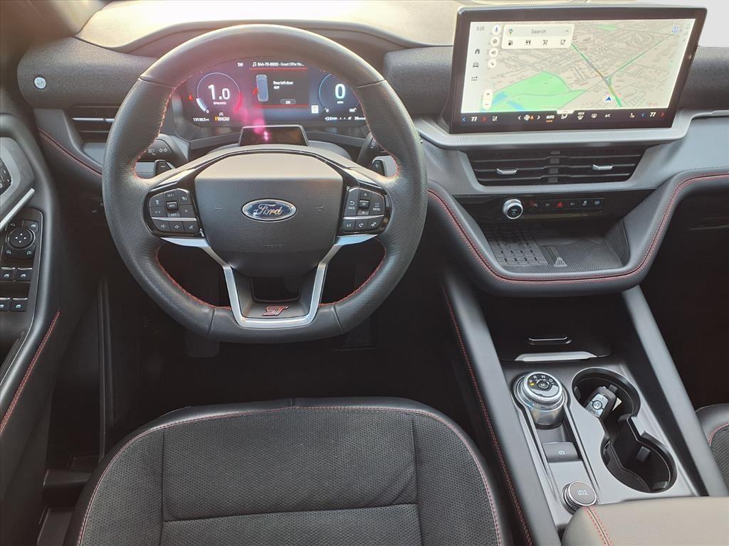 used 2025 Ford Explorer car, priced at $46,900
