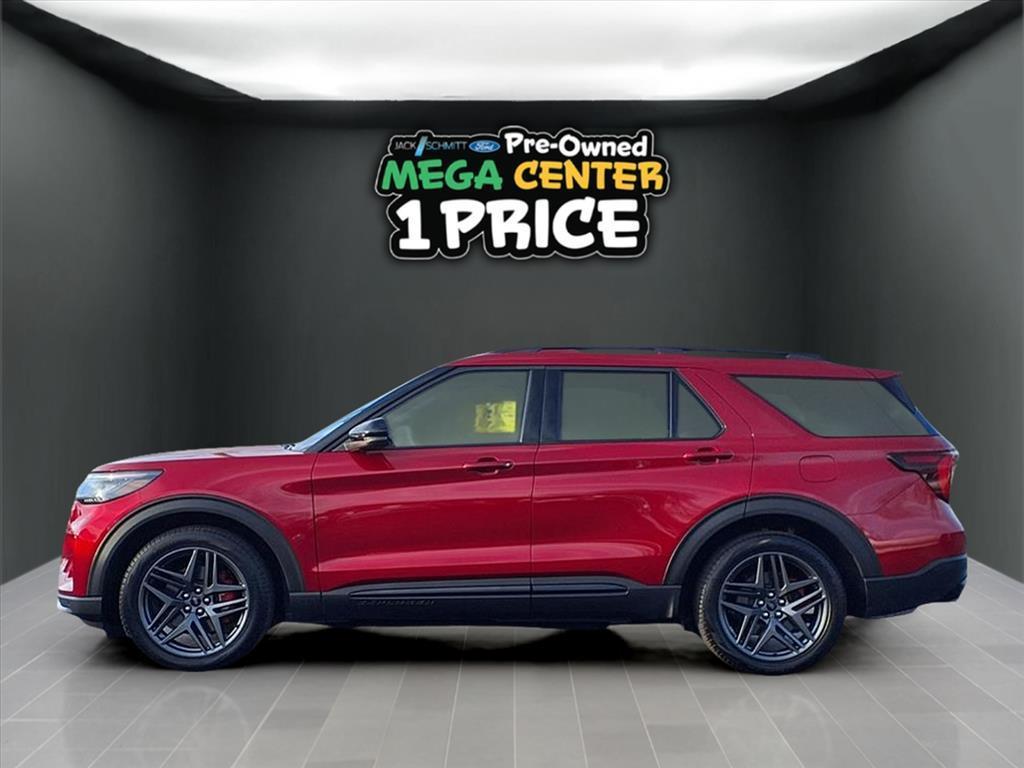 used 2025 Ford Explorer car, priced at $49,561
