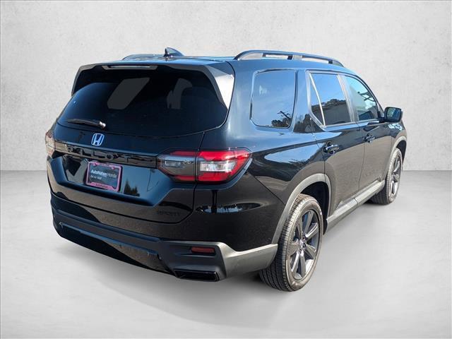 new 2026 Honda Pilot car, priced at $43,953