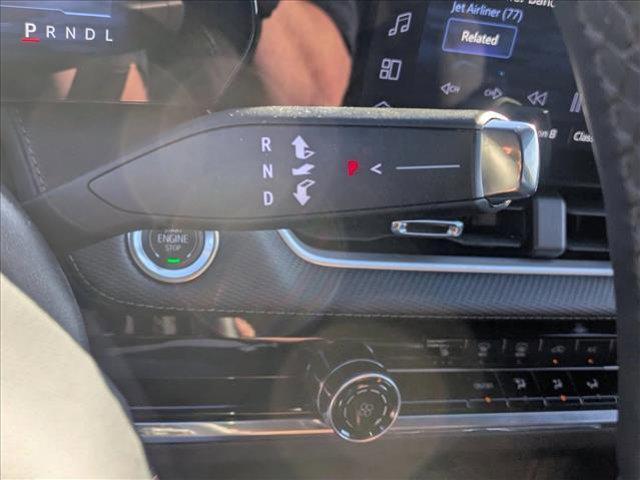 used 2025 Chevrolet Equinox car, priced at $25,544