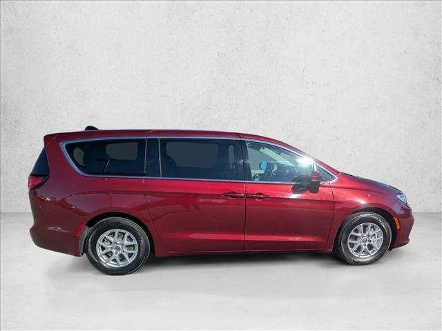 used 2023 Chrysler Pacifica car, priced at $20,457
