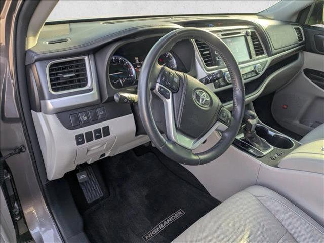 used 2015 Toyota Highlander car, priced at $17,557